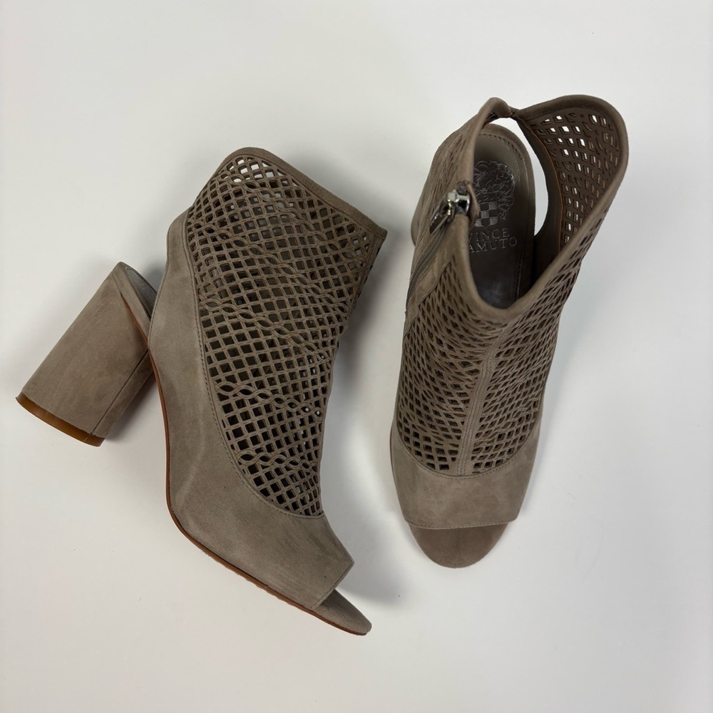 Vince Camuto Gerby Laser Perforated Suede Block Heel Bootie Chateau 9 Fall Boho